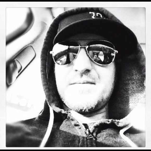 Meet your Posher, Steven - Picture 1 of 1